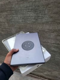 آيباد ٩ • ٦٤ • بطارية ٨٢٪