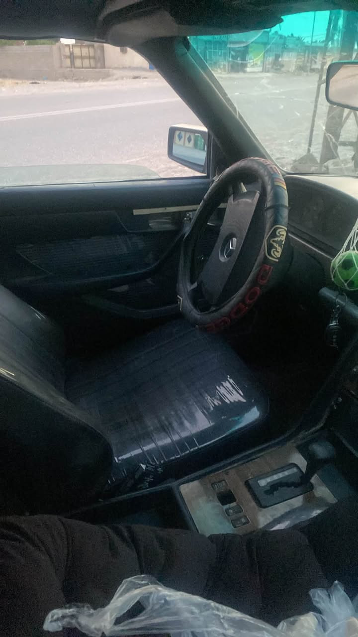 للبيع أو مراوس
سلام عليكم مارسيدس رئاسي موديل 86سياره مشروطه كير ومكينه كفاله محور بطه 3000 صارلي شهر من شديتهن حداديه خير من الله كشنات جلد سنويه 2030 تنتهي سعر 55وبيه مجال اومراوس حسب القناعه عنوان سياره ديالى رقم الهاتف ***********

