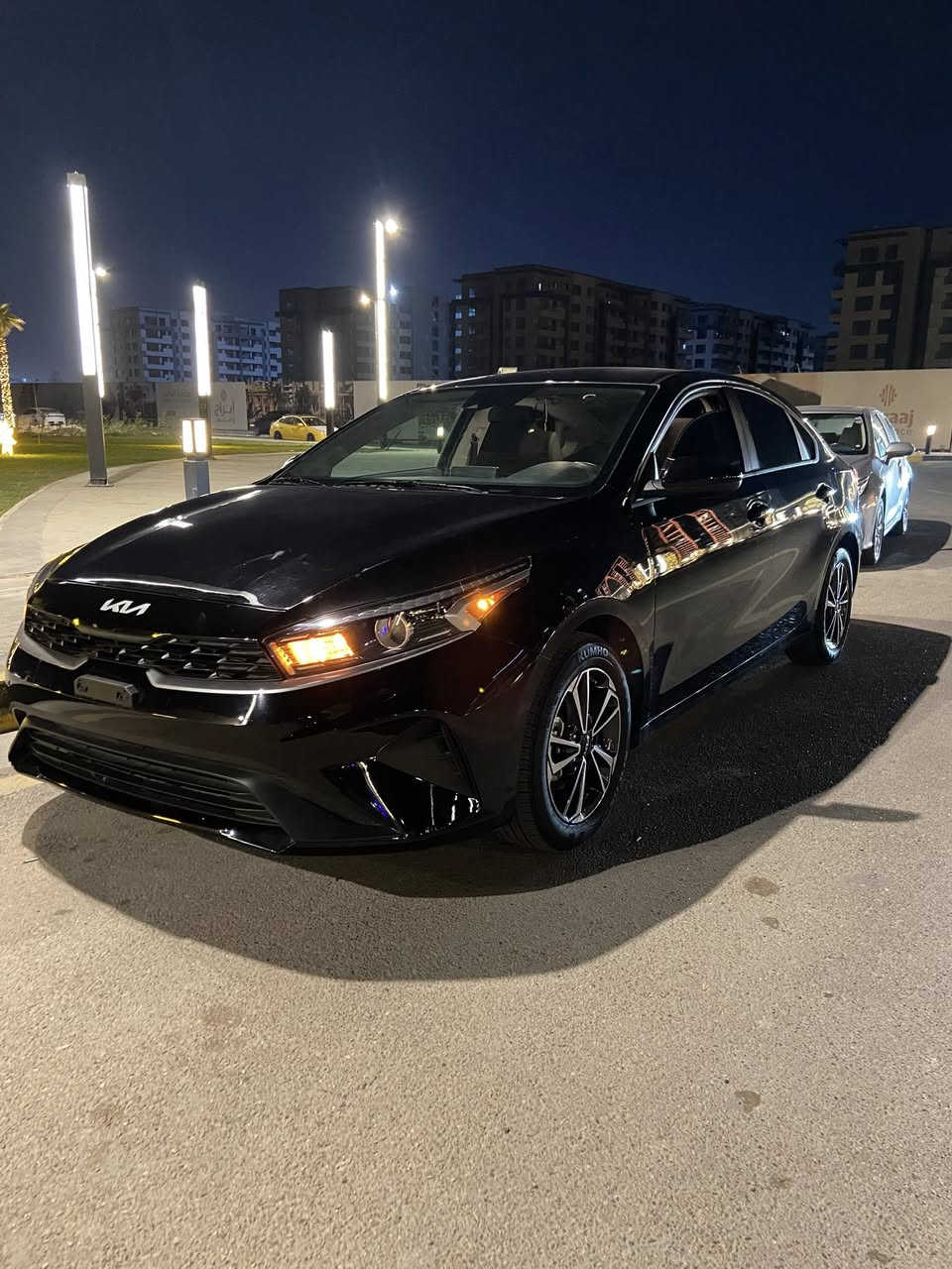 فورتي LX 2024
مكينة 2000 دوش 
ماشية 14,000 ميل

مواصفات :

•وارد امريكي 🇺🇸
•لون اسود 
•شاشة حجم كبير 
•مانع انزلاق
•تحكم ستيرن
•نظام تثبيت
•ويل كب
•حساس خلفي 
•مود درايف سبورت  نورمال وسمارت
 
ضرر قطعتين - جاملغ امامي تجاري / القطعه الثانية باب عكس السائق مبدل اصلي مطابق اللون صور الضرر مرفق بالمنشور

🔴 حرة بدون ارقام (فحص مؤقت)

📍موقع: بغداد - حي الجهاد

ارقام التواصل : *********** - ***********
