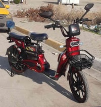 للبيع HIS 5 بطاريات  2 بصمة  بايسكل نضيف  سعر 330 بي مجال قليل  للاستف...