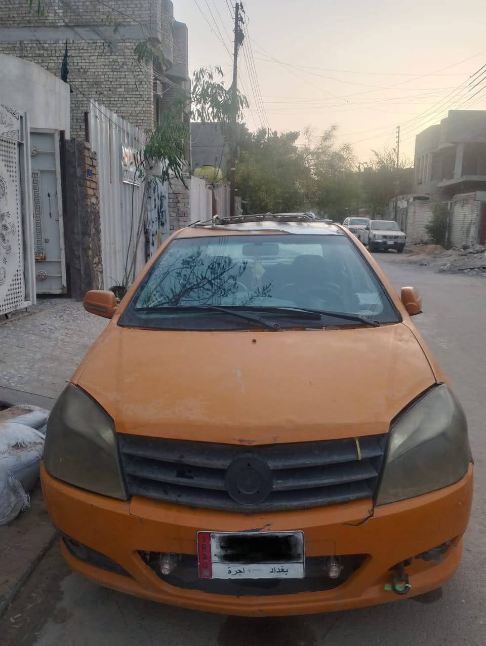 السلام عليكم سياره جيلي البيع بغداد تحويل ثاني يوم رقم بغداد موديل 13هيهه وغرامات عل مشتري سعر 19  اوبيهه مجال عنوان بغداد حي البتول رقم ***********
