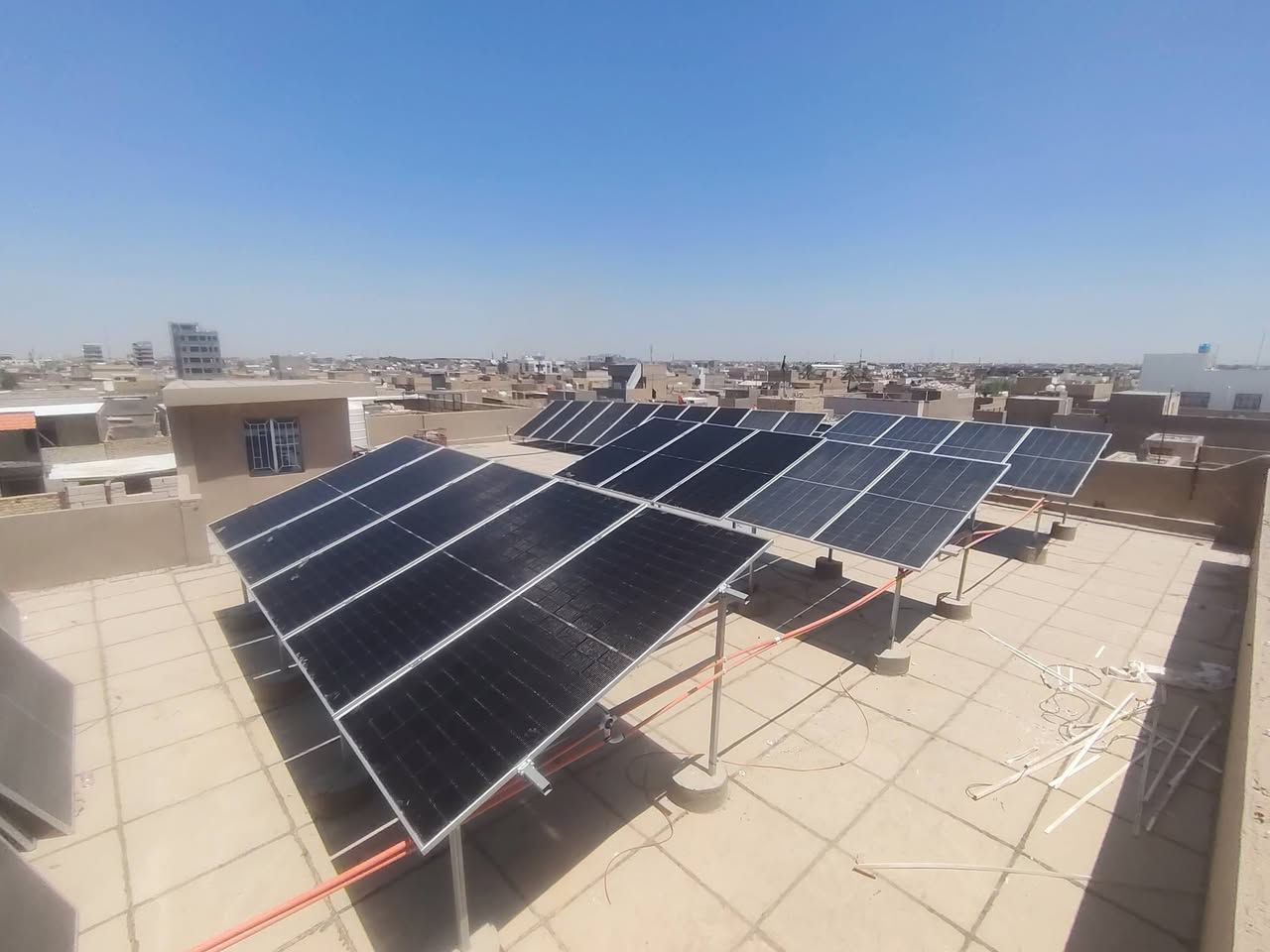 مستمرين بتجهيز منضومات الطاقه الشمسيه🌞 للحصول على (طاقه نضيفه وبيئه نضيفه 🌈🌿) 

تم تجهيز  بنايه بمنضومه طاقه شمسيه ⚡⚡
بمقدار 45A نهاري +30A ليلي لمده 4ساعات 🌠
بالاعتماد على 
1- انفيرتر من ماركه Goodwe 12kw ip66 ضمان 5سنه استبدال
2-بطاريه من ماركه Dyness 16kw ضمان 5 سنه استبدال
3-الواح ماركه جينكو 620w ضمان20سنه استبدال

للحجز و الاستفسار التواصل واتساب 
قسم الصيانة / ***********
قسم المبيعات/ ***********
 الطاقه الشمسيه في كربلاء وبابل  والنجف وتجارة السيارات الكهربائية EV Cars 
سوق الطاقه الشمسيه في العراق
