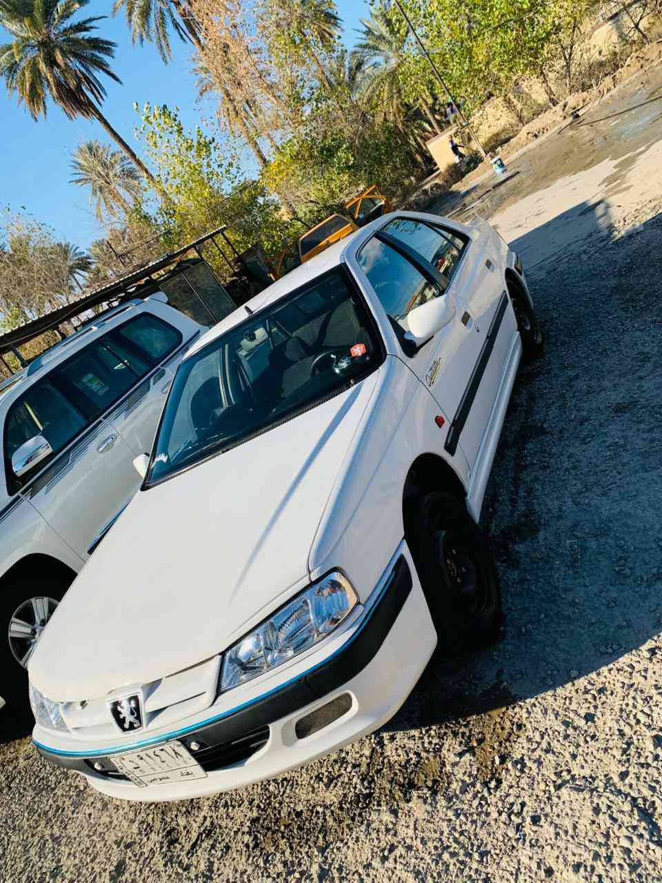 السلام عليكم ورحمه الله للبيع كفاله عامه بيه بس الدواير الخلفيه  اثر خياس موديل 11
حداديه جديده 

تبريد شغال ثلج 

باتري جديد تخم تاير جديد 

مكينه وكير نضاف سياره جاهزه ربع ماذب عليه  

مكان السياره حله مركز المدينه 

رقم بغداد مداور ثاني يوم 

***********

السعر 46
