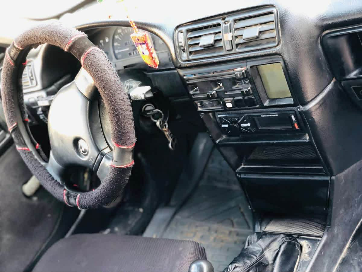 سلام عليكم سياره فكتره 16 للبيع محرك شرط كير شرط كهربائيات كلها شغاله مكفوله كفاله عامه تحويل من الشرعي رقم نينوى دولي سنويه ل 30 السعر35 وبيها مجال مجال الاتصال: ***********
