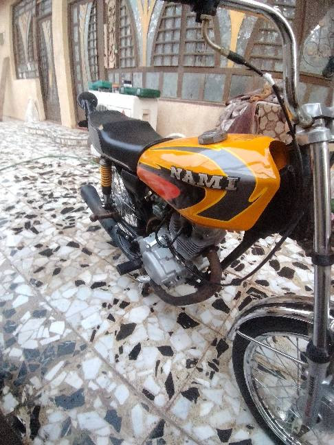 سلام عليكم 
دراجه كلك محرك ارشه شرط شلعه ومعدل صاروخ الدراجه تعمير كله جديد ب 425وبيه مجال والشراي يدلل مكاني طويريج وهاذه رقمي ***********
