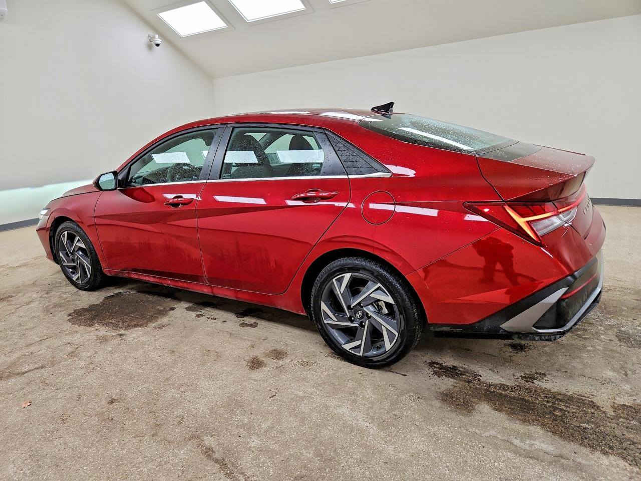 ***مزاد***
2025 HYUNDAI ELANTRA SEL
تاريخ المزاد/9/2/2026   الساعة : 8:00 مساءاً
الضرر:كما موضح في الصور
المسافة المقـطوعة /14,852 mi
حجم المحرك /2.0لتر       4 سلندر  
السعر/ حسب المزاد
مدة الوصول/شهرين الى ثلاثة اشهر حسب الولاية
توضيح:-
يتم عرض السيارات المميزة في المزاد يومياً.
صور وتفاصيل واضحه للسيارات المعروضة.
🌐امكانية النقل الدولي الى مختلف الوجهات :
♦ام قصر
♦كردستان العراق 
♦الامارات 
♦الاردن 
♦️ميرسين  
👌خدمات اضافية :
🔧تصليح في دبي 
🛑فحص السيارة وكشف الاضرار السابقة ببرنامج كارفاكس قبل الشراء مجاناً.
🔥انظموا الينا ولا تفوتوا فرصة شراء السيارات من المزاد🔥 واهلا وسهلا بالجميع 🤝
تواصل معنا على الواتساب:
*********** مهندس حسين
*********** استاذ مرتضى
او الاتصال على:
*********** مهندس حسين 
*********** استاذ مرتضى
 العنوان: الديوانية - قضاء عفك- مجاور كراج عفك
#نيبور_موتورز #بغداد #مزاد #العراق #وارد_امريكي
