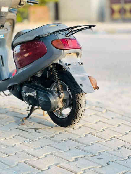 دراجه منغولي ام سله حاويه رمبه مكفوله من كلشي كهربائيّات شغاله كله دراجه واحد على واحد عوزه دكمه مال سلف فقط سعر ٥٥٠ وبيه مجال هاذا رقمي ***********
