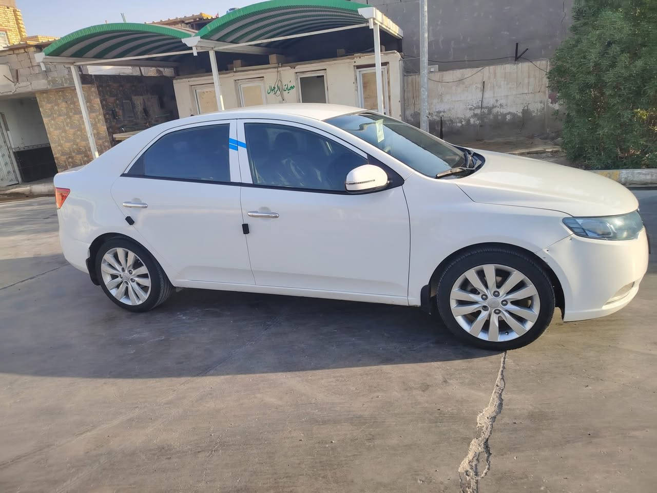 السلام عليكم ورحمة الله وبركاته للبيع سيراتو٢٠١٣
سياره جديده محرك كير تبريد صدر حداديه كله جديد 
بيه بارد مكانين فقط رقم سليمانيه سنويه ل٢٠٣٠
تريد تحويل تريد وكاله 
مكان سياره واسط صويره 
***********
