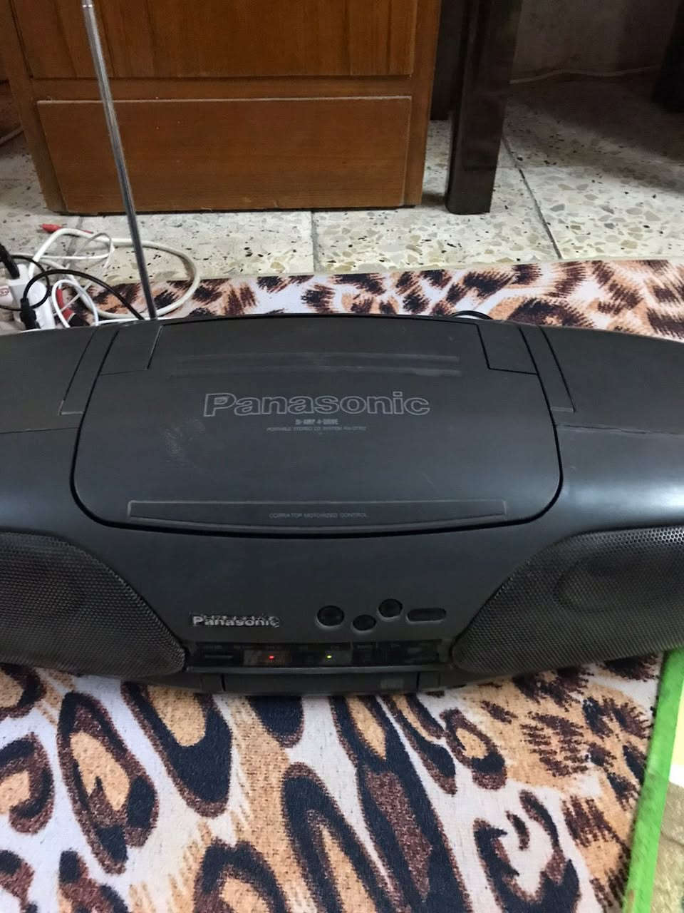 شغال بس يحتاج تنضيف من الداخل يعني لان متروك السعر 50


**إذا كنت صاحب هذا الإعلان وتريد حذفه لأي سبب، رجاءا أرسل رسالة إلى الدعم الفني**