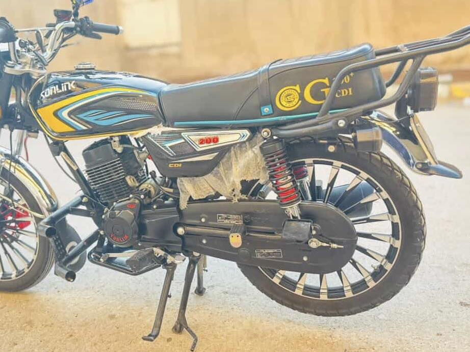 السلام عليكم زيرو ماشي الف فقط
سولنك ٢٥ضاغطه وزنجيل محرك ٢٠٠
بصمات أوراق سويجات موصل ٩٥٠يمه زود يتفضل خاص يرهم مراوس مكاني حصيبه القائم


**إذا كنت صاحب هذا الإعلان وتريد حذفه لأي سبب، رجاءا أرسل رسالة إلى الدعم الفني**