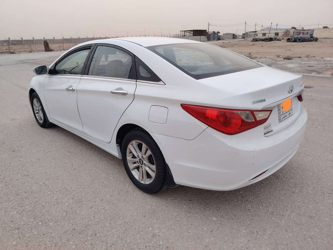 السعر ( 116) وبيهه مجال بسيط
مكاني بابل كفل

موبايل ***********

سوناتا موديل 2011 خليجي مكينه 2400 دوش رقم نجف سنويه مجدده لل 27 ثاني يوم تحويل السياره كفاله من الضربه والتبديل والصبغ  ماعدا لي مشر عليهن شبرين بيهه اثر شخط مأشر عليهن بلصوره والباقي كفاله عامه شرط السونار مواصفات تحكم استيرن جيهتين خمسه ويل كب اربعه دسك مري شفط مكينه 2400 ( مكينه وكير وحداديه وتخم تاير كله جديد) السياره جاهزه مال جناي
