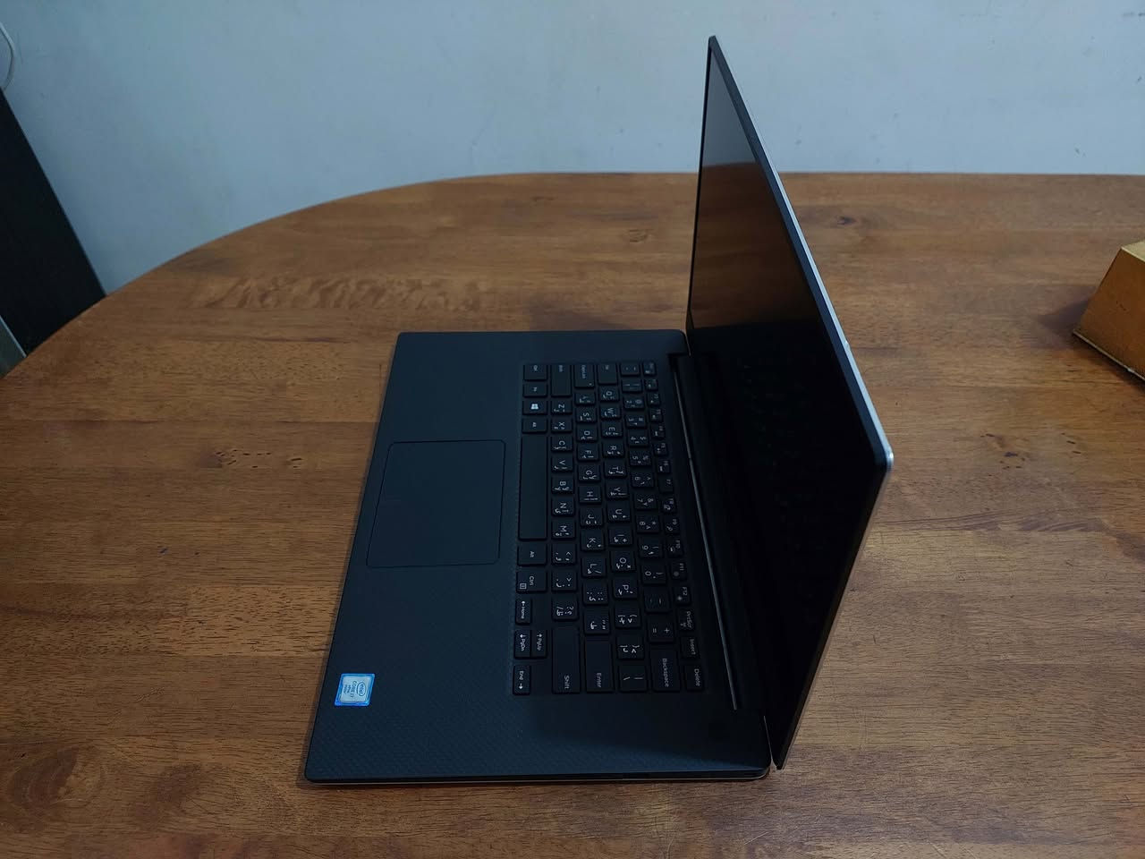 السلام عليكم ... لابتوب الالعاب والبرامج الهندسيةوالمونتاج والتصميم ... ماركة    DELL .... معالج كور  اي  7  جيل السادس  فئة ال HQ ( من اقوى فئات المعالجات ) ..  .... رام بحجم  12  كيكا نوع  DDR4 .. كرت شاشة خارجي منفصل نيفيدا     4  خارجي منفصل...شاشة  بحجم 15.6 دقة FULL HD   الوانها 'طبيعية روعة  .....كيبورد ضوئي ثلجي ..اللابتوب سوبر سلم وشحنه ممتاز ...  السعر 250$ للاستفسار الاتصال ***********  او ***********(واتس)
