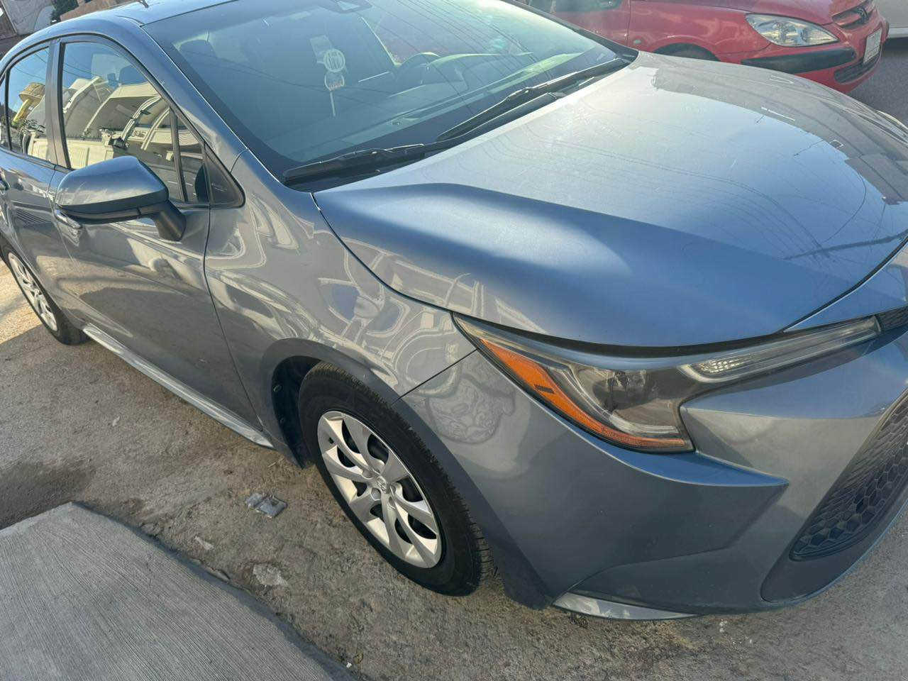 كرولا موديل ٢٠٢٢ Le  سياره كلين بدون صبوغ بدون تعديل بدون ايرباك  بس شوي رصعات خفيف ماشي ٣٥مايل گير محرك بشرت مامفتوح سنوي بسمي بيتاقه بنزين موجود اسيا كوره ك***********  كوره ك *********** كركوك, العراق
