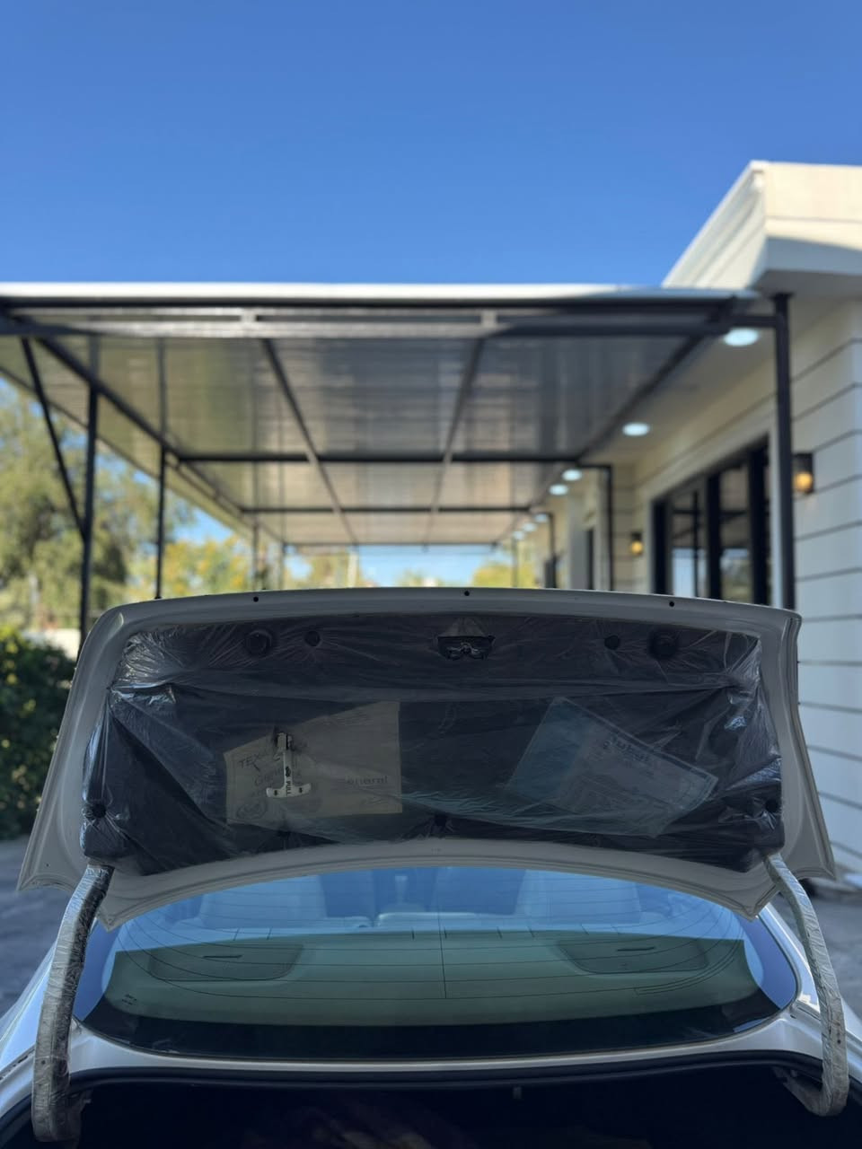 اللهم صلي على محمد واله محمد
التما 2011 فول 1/1 مكفولة كفاله عامة السيارة على وضع الشركة كير ومكينه شرط دهن كير جديد 
فتحة 
بصمة
شاحن بصمة 
مرأة تعتيم 
فول تحكمات 
كامرا ابلادية 
لايت زينون 
كشنات جلد فول كهربائيات 
رقم شمالي شرط التحويل 
للاستفسار الاتصال على الرقم ***********
