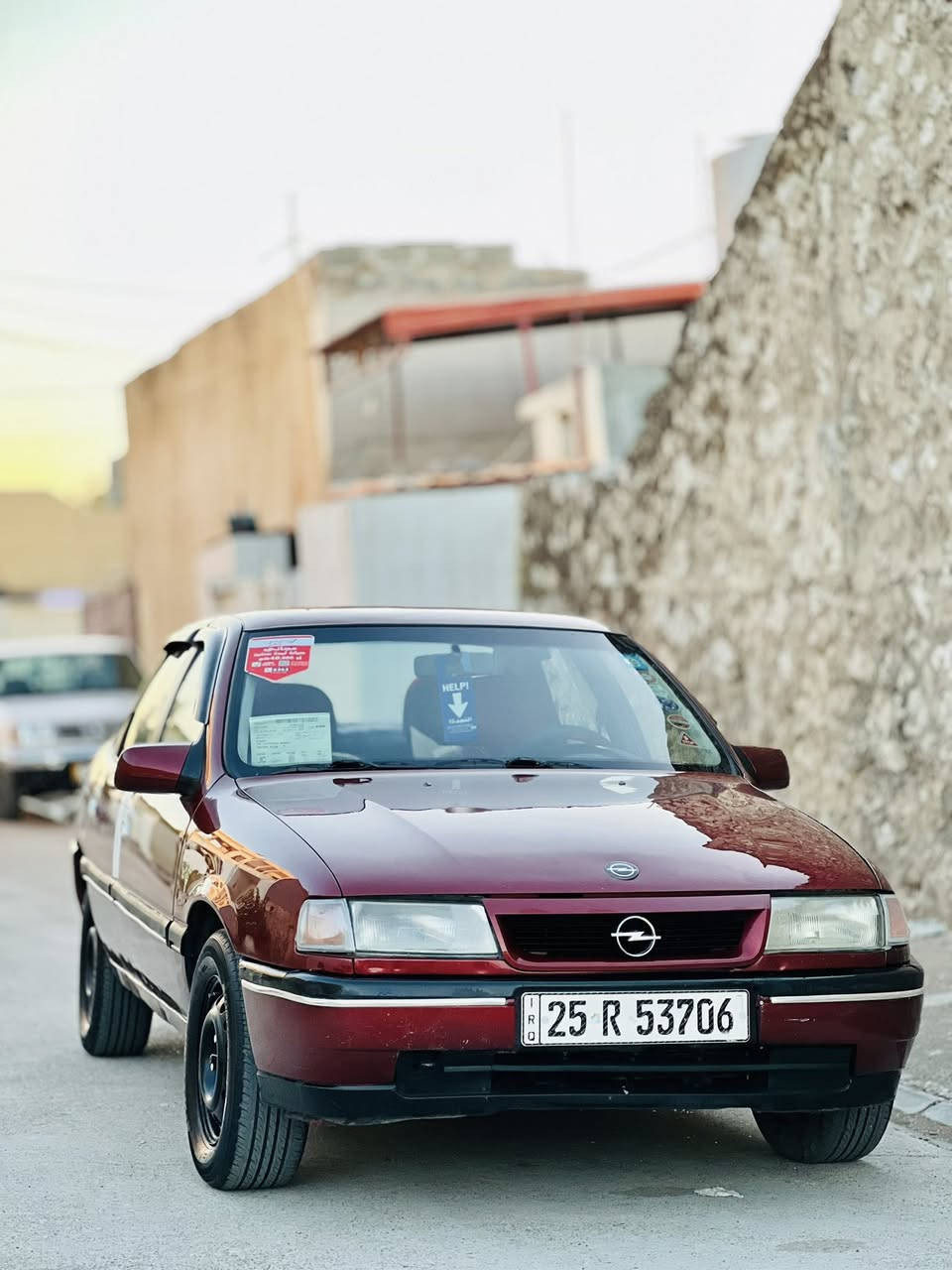 سيارة فكترا 92 للبيع
حجم 20 
رقم كركوك انكليزي 
شرط التحويل بأسمي 
لاصرف لا بخار مابيها تصفيات ولا ضربة
 دفتر بانزين 
السيارة جاهزة مــن دعامية للدعامية
 كهربائيات كامل شغال مابيها مصرف
 مكلف بالنشر 
السعر / 48 
هاتف / ***********
