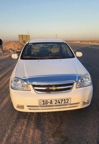 سياره مكفوله من ضربه بي طعجه فوك الباب أي صبغ مابي السياره سنويه 2028 ...
