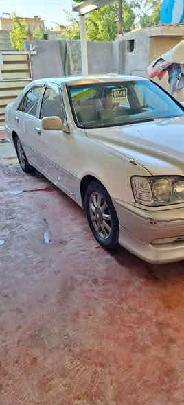 السلام عليكم للبيع فقط
ملكه موديل ٢٠٠٠ اصل 
رقم سليمانيه انكليزي سنويه لغاية ٢٧
بسمي ثاني يوم اداورلك 
٣ دكم برده خلفيه شغاله مرايات شفط 
مكينه ففيتي رقم الشاصي  ٧١ 
السعر  ١٣٠ وبيها مجال 
مكان السياره بغداد 
رقم الهاتف  ***********
