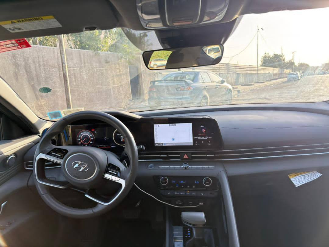 السلام عليكم النتره موديل ٢٠٢٣السياره مبدل بيها بس دعاميه خلفيه حدثها جدان بصيط موصفات كشنات تدفئه شاشه متصله ويل كب كروم فول تحكم سترن نقطه عمياء رادار امام خلفي تبريد بيانو السياره جديده بمعنه الكلمه ماشيه ٥٠ميل مامتوجد عله الفيس الي يحب يتصل واني خادم (***********) (***********) السعر (١٦٠)وبيها مجال بصيط حك الجيه
