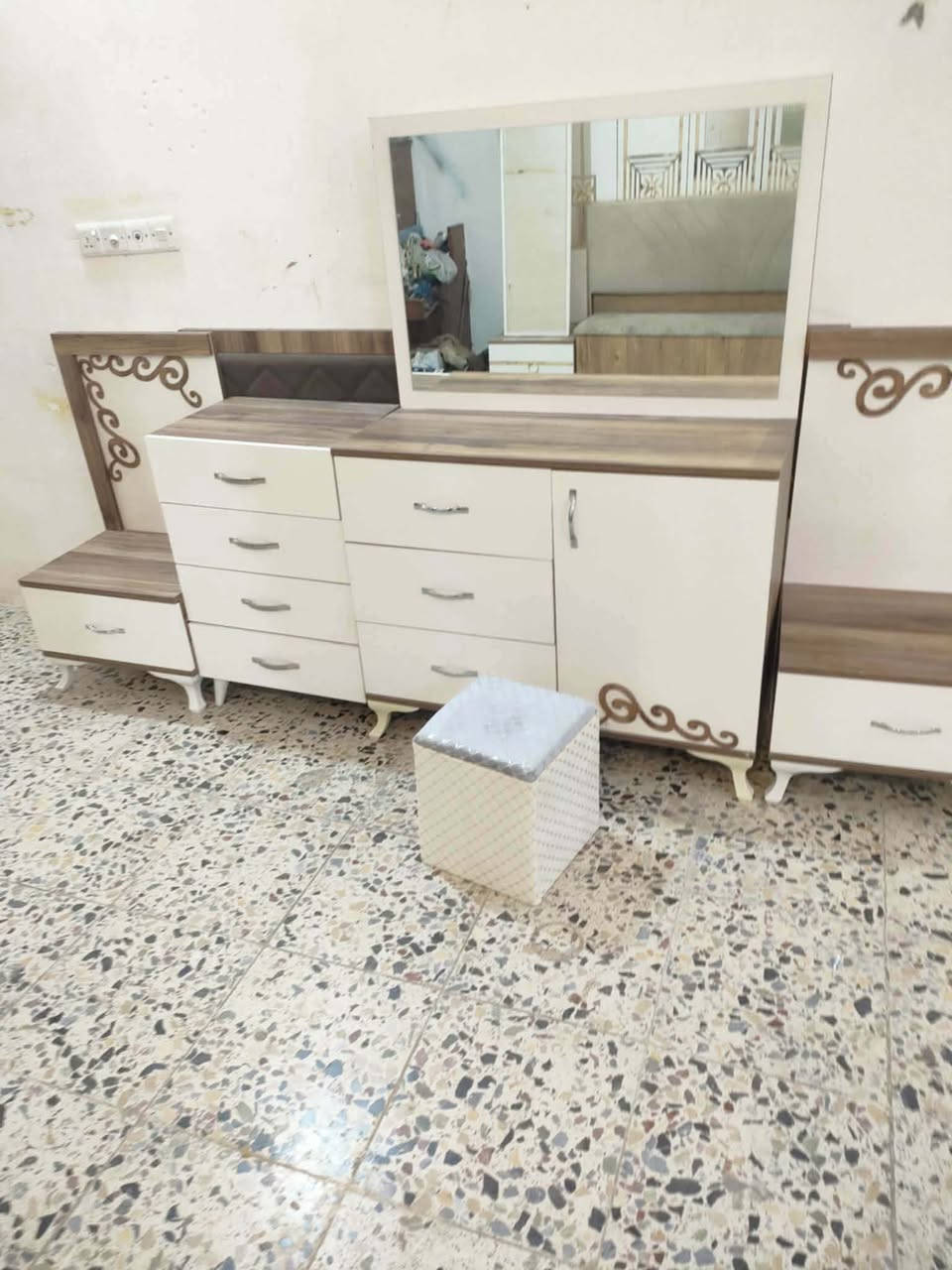 غرفة تركي 🇹🇷 مستخدام 7 قطع  ✨✨
نضافه 90 💯
سلايت  💖
السعر 425💖💸
مع شد🪛 ونقل 🚚  مجاني  داخل بغداد  محافظات بكروه


**إذا كنت صاحب هذا الإعلان وتريد حذفه لأي سبب، رجاءا أرسل رسالة إلى الدعم الفني**