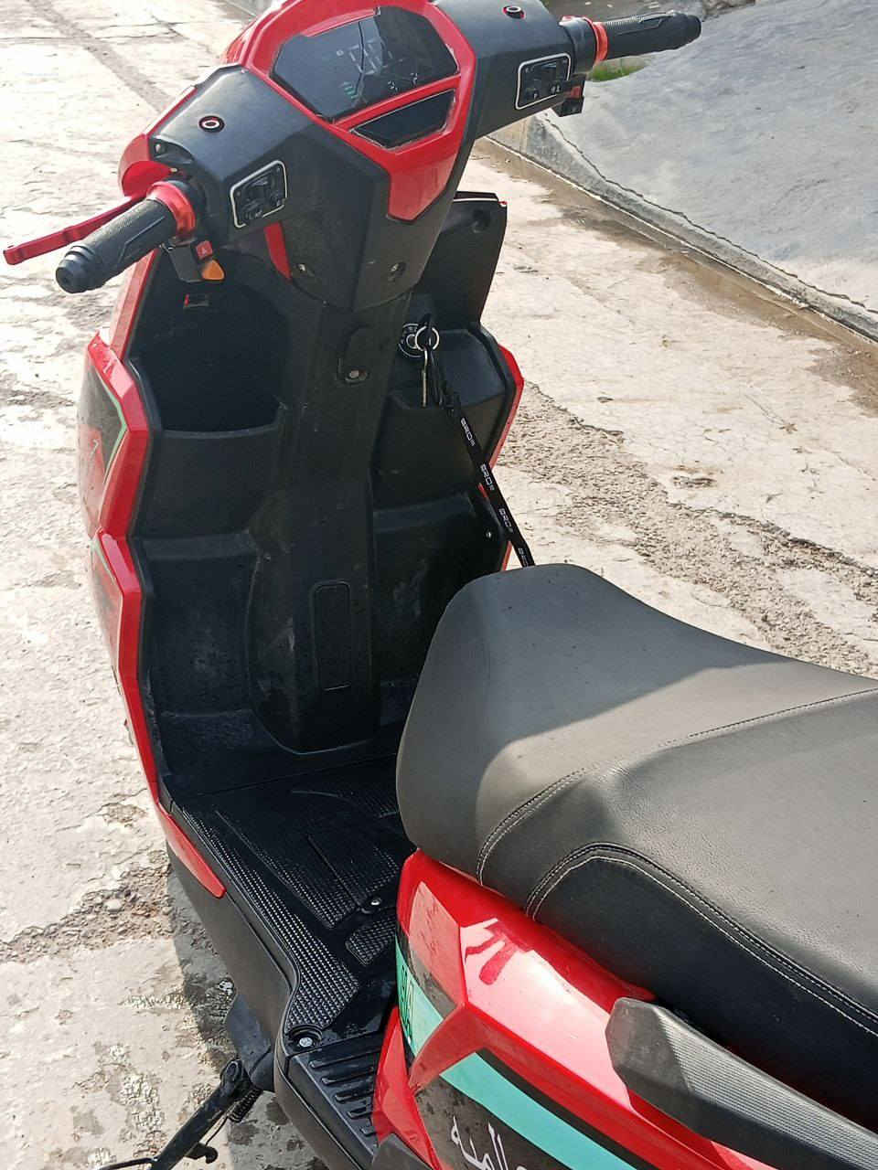 سكنس
ماشية    ٤٥٠٠
٦   بطاريات
ملف    ٢٠٠٠
سرعة   ٦٠ 
ليد LED عالي ناصي رماش 
نظام البك (  رجوع الى الخلف  ) 
٣  سرعات
بصمة  سويج ٢
السعر  (    ٥٥٠     )


**إذا كنت صاحب هذا الإعلان وتريد حذفه لأي سبب، رجاءا أرسل رسالة إلى الدعم الفني**