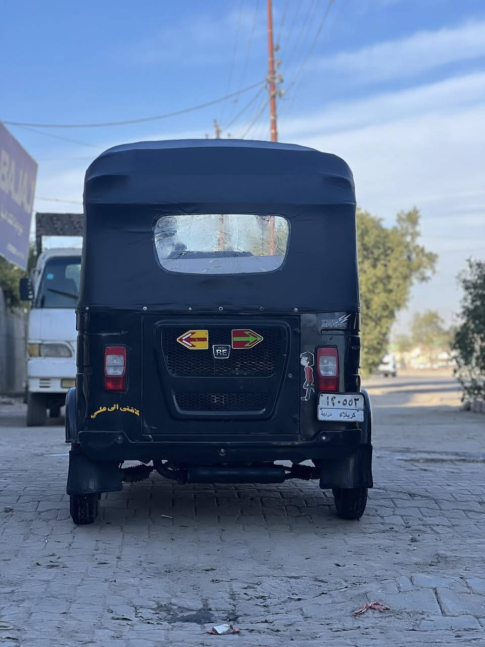 تكتك ٢٢ نضافه ١٠٠٪؜ كفاله عامه ماعده ضربه بلغد بسيطه مكينه كفاله رقم كربلاء تحويل ثاني يوم مشروع وطني 
مكاني بغداد المحموديه سعرهه ٨٣٠٠ وبيها مجال بسيط حك الجيه 
***********
