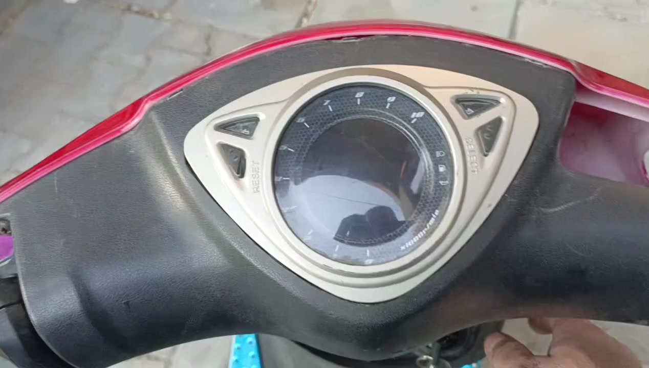 السلام عليكم ماكس 120عدله مكينه 55 سلف 55 عداد الكتروني دراجه بيهه تزويد شلعه تشگ الگاع مكينه ناعمه لاتبخير ولا نظوح شوفت عينك بلصور نص نكره سلف تشتغل السعر 450 مكاني شارع حيفا ***********
