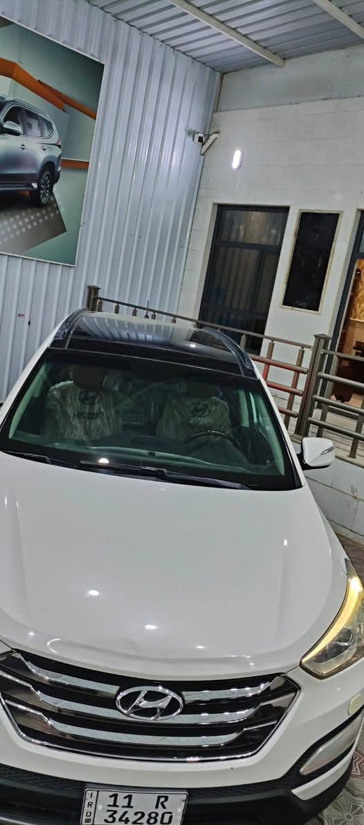 السلام عليكم
للبيع سنتافي موديل 2014 خليجي مواصفات كويتية مكينة 6 سلندر فول واحد على واحد بصمة سايد بريك بصمة بية ترحيب مكفوله من الصبغ والضربه رقم بغداد انكليزي باسمي السعر 165 وبية مجال مكان السيارة النجف اتصال على الرقم *********** غير متواجد على الفيس.
