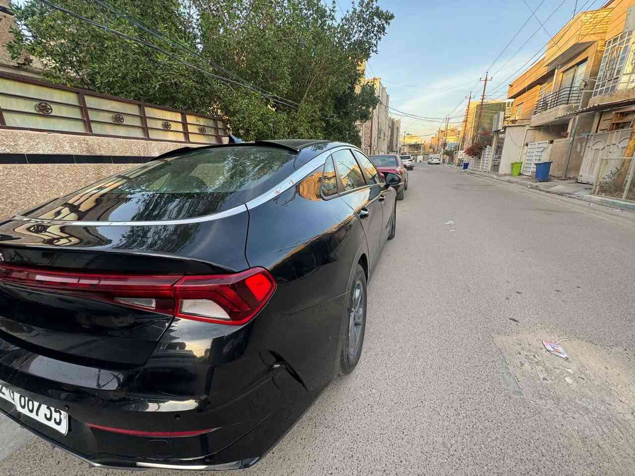 السلام عليكم كي فايف وارد أمريكي
حادثها بابين من امريكا صبغ بدون تبديل
مواصفاته معروفه  سياره جاهزه من كولشي مابيها اي نقص
بجمها كبس سياره ع الفحص
رقم أربيل دولي باسمي تحويل مباشر
السعر/133وبيها مجال للشراي
***********
