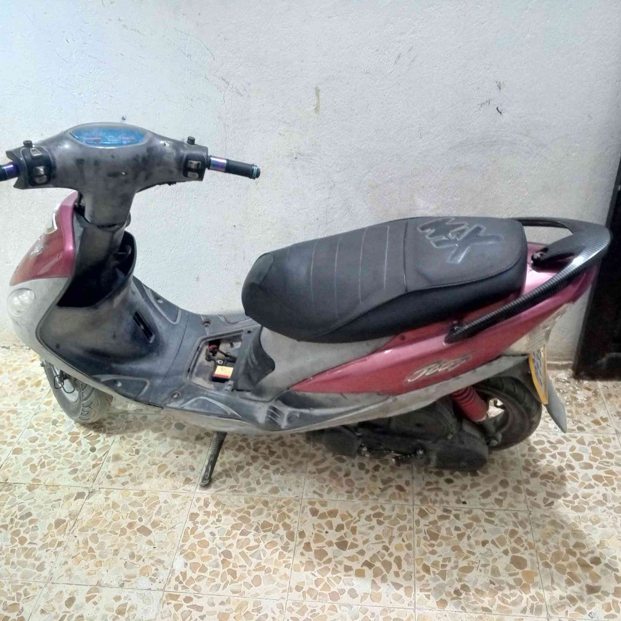 السلام عليكم دراجه للبيع السعر 225 قفل  مستعجل ع بيع


**إذا كنت صاحب هذا الإعلان وتريد حذفه لأي سبب، رجاءا أرسل رسالة إلى الدعم الفني**