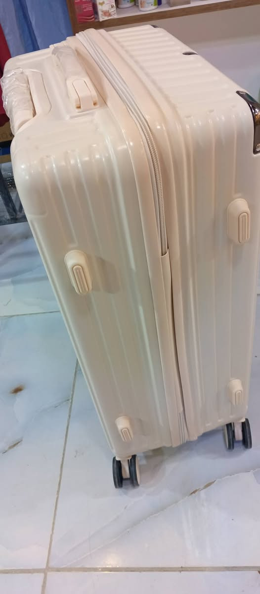 ٣٥ الف


**إذا كنت صاحب هذا الإعلان وتريد حذفه لأي سبب، رجاءا أرسل رسالة إلى الدعم الفني**