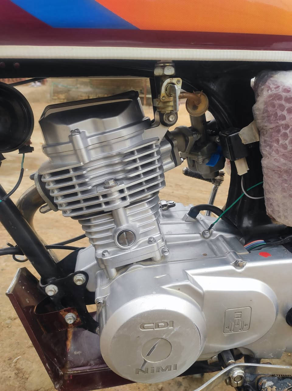 سلام عليكم دراجه للبيع نامه مديل 2024 اوراق اي نقص ما بيه بس اشاير ربط ما مفتوحه دراجه ما متعوبه مكفوله كفاله عامه مكان الديوانية قضاء السنية للسعر والاستفسار اتصل على الرقم ***********
