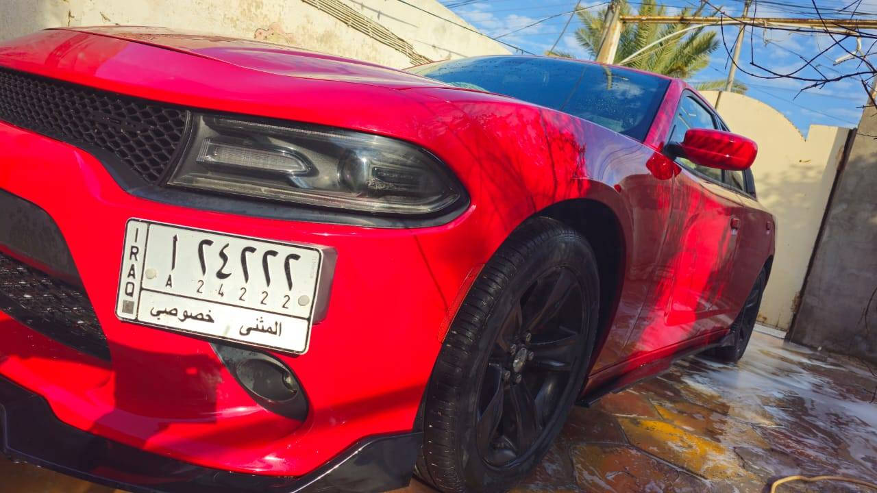 السلام عليكم شباب اقرة المنشور زين والتفاصيل عجبتك السيارة عيوني الك ماعجبتك اترك كلمة حلوة  والسوك كلشي بي 💙�
دوج جارجر
_ السيارة خليجي
_ موديل 2016 sxt 
_ لون احمر شذرة مميز
_محرك  3600
_ رقم مثنى ( مميز  24222)
_مضروبة بالعراق ( ضربة حيوان اجلكم الله ) طرف البنيد راجع بارد بدون اي صبغ 
_ ايرباك دركة دشبول طاك 
_ دعامية امامية ودفيوزر خلفي ودوسات محدث 
السعر ٢٢٠ ورقة 
مكان السيارة السماوة
الاستفسار عالرقم ***********
