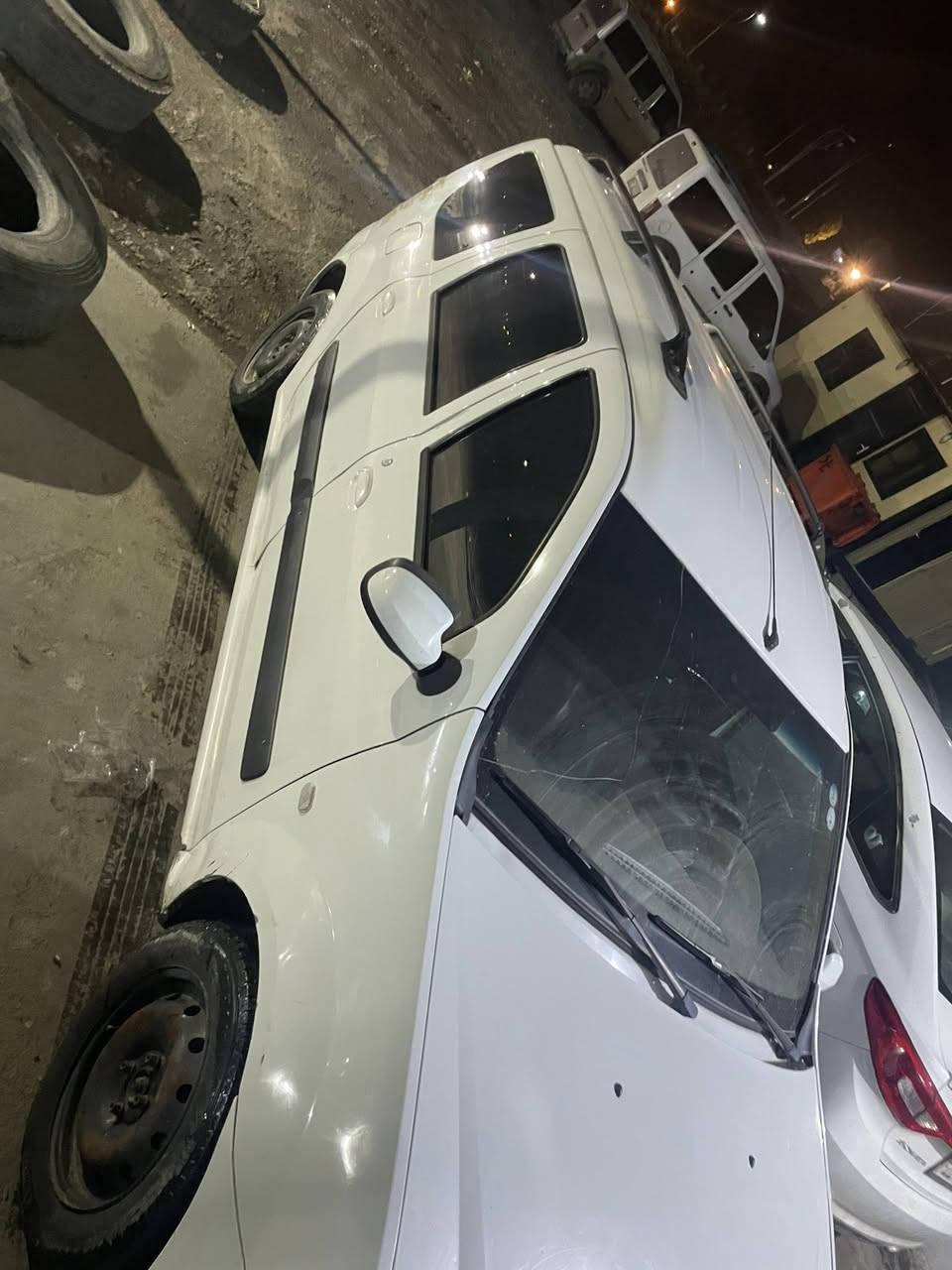 سلام عليكم  سيارة البيع رينو لوكان 7راكب موديل2011 سيارة كيرو مكينه شرت رقم جديد  سنوية2031 جديد هزة جديد 4 تايرة جديد رقم الانكليزي   سيارة تحويل وكاله شرت سيارة باسمك  سيارة مكفوله سعر53 مجال رقم تلفون ☎️ ***********  رقم واتساب او كورك
