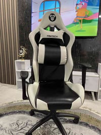 كرسي كيمنك • استعمال قليل • نضيف