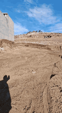 قتعه ١٤٠ ميتر بشت مه دره سئ
سعر زور مناسب سعر ٩٥ ورقه
***********
