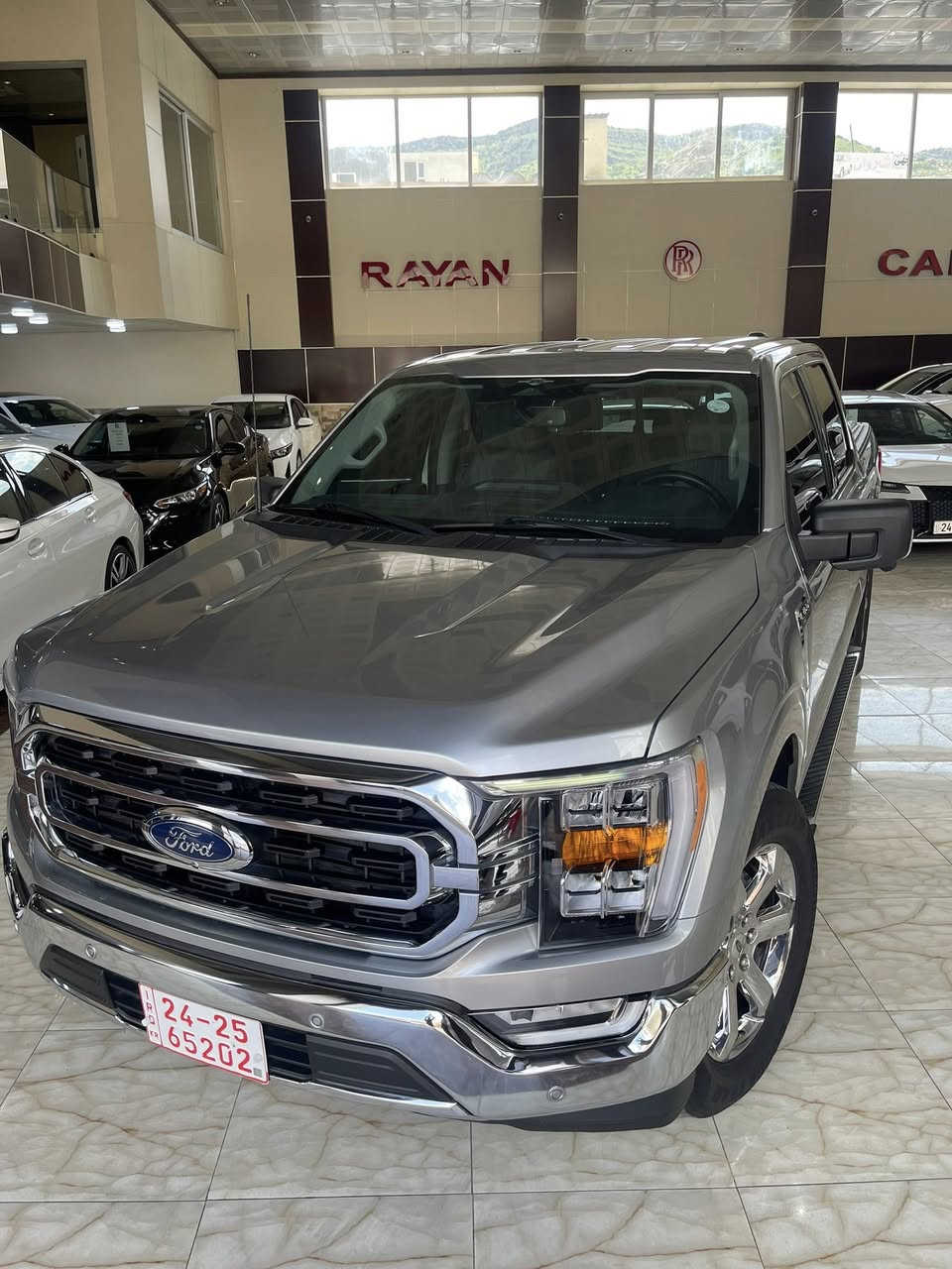 F150
2023

فول موصفات بس بدون بانوراما 

المحرك V8  5.0

كلين

كاميرت 360 

4x2 

بصمه 

كشنات تدفئة

عنوان دهوك

معرض ريان

0750 288 7695
