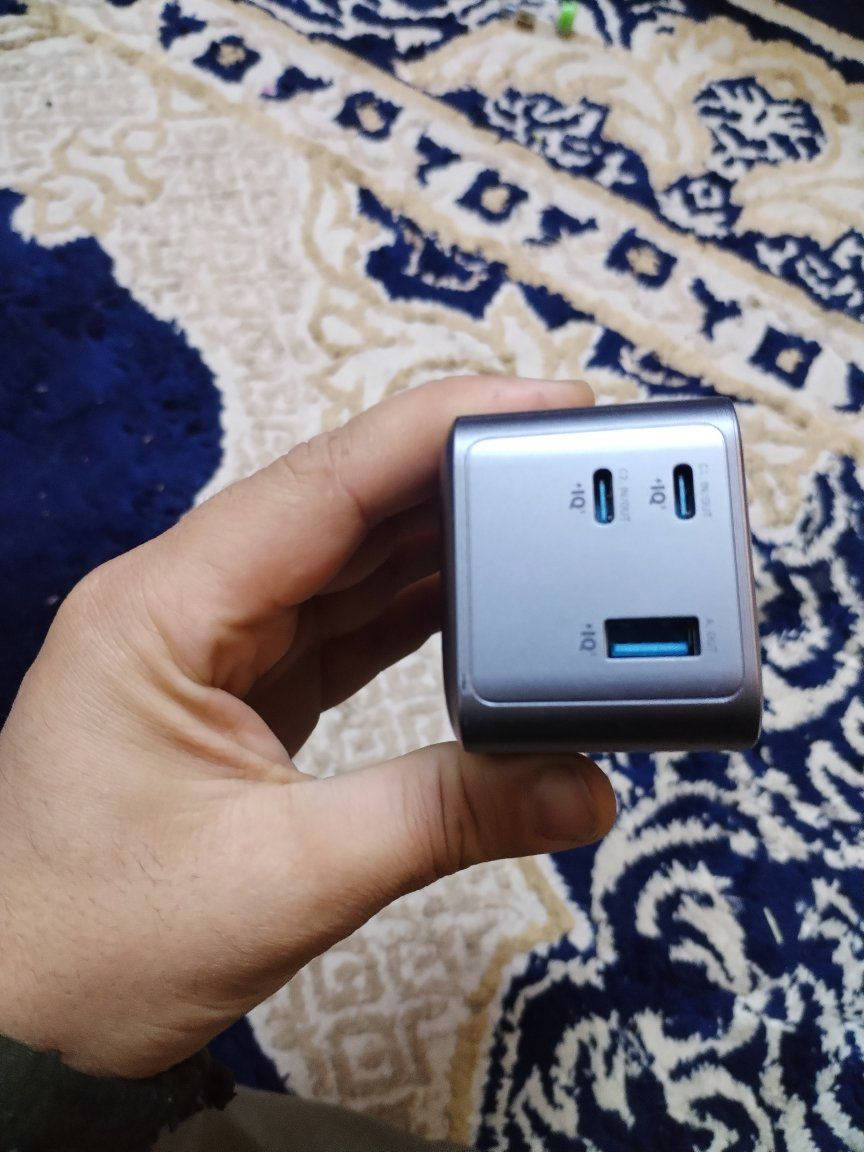 بور بنك انكر  سمارت
20000ملي امبير
 200W
سعره  ٤٠ الف باله مستخدم شرط الفحص
***********
وتساب
