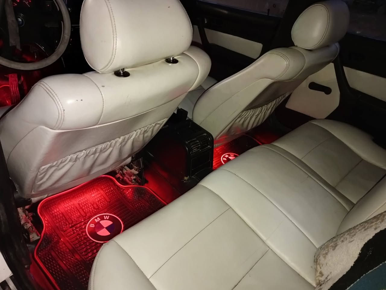 للبيع محرك 525i
بدون صبغ ولا ضرر تبريد و تدفئه شغاله كير اوتو السياره بسمي صفر غرامه 
للاستفسار على الرقم ***********
