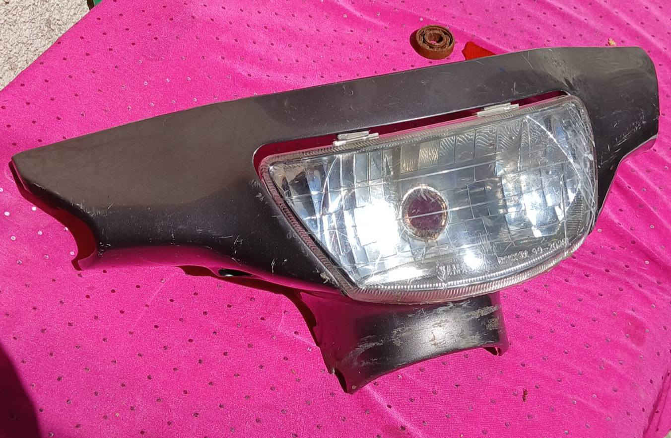 السلام عليكم دراجه 9زروف للبيع أو مراوسه سرعه 80 مابيهه صوت اكسل شغاله ربع هندر كامله من طول لطول السعر ٢٥٠ المكان بصره ابو الخصيب  ***********
