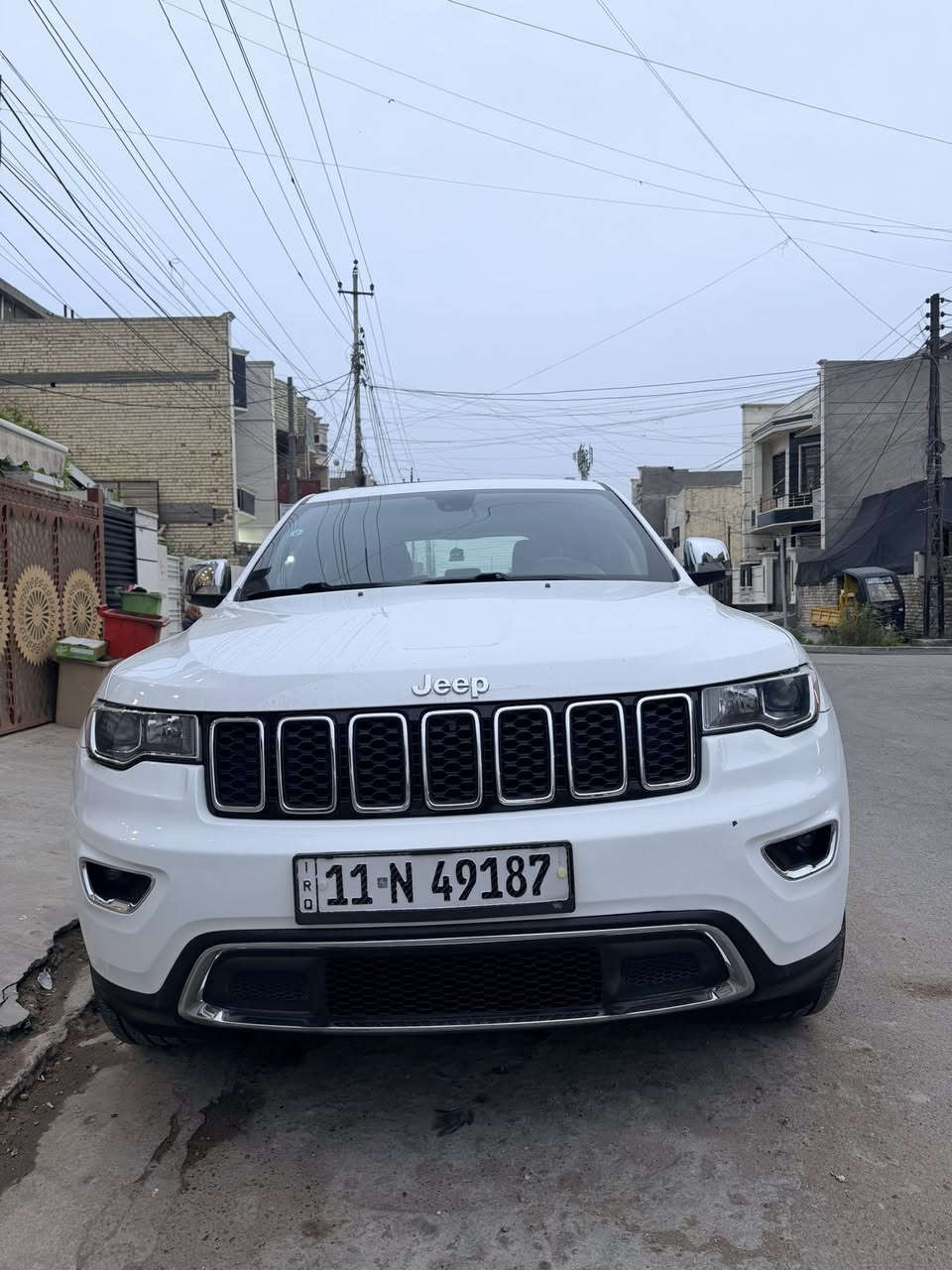 جيب شيروكي ( لمتد ) فول الفول
موديل / ٢٠٢٢  وارد / امريكي 

حادث / فقط بارد بدون قطرة صبغ مثل ما موضح بلصور 
فول فول مواصفات شاشة كبيرة لمس كاميرا 
حاسة رادارات كشن جلد كشن كاراباي بصمة 
 تشغيل عن بعد تحكمات ستيرن بلتوس اوكس
 كار بلي أوتو ستوب للتحذيرات تبيرد مركزي
 تحديد سرعة محرك 6 سلندر فورويل بارنوما 
محرك كير واير بشرط مامفتوح 
سيارة حيل نظيفة كلشي عل بلاد جديد 
سنوية هزة كلشي جديد مدفوع لـ
باسمي السنوية بشرط تحويل وغرامـة
سيارة مابيـها دينار مصرف كامل من كل نواحي

السعر / 29,500$ يعني 29 الف و 500 وبيها مجال 

مكان السيارة المنصور . الداوودي 
رقم / ***********
