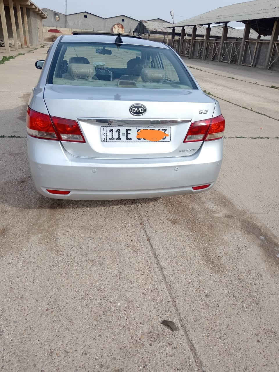 سياره بي وايدي كير اوتماتيك موديل 2011رقم بغداد بسمي تحويل ثاني يوم جاهزه تخم تاير حداديه جديده مكينه مكفوله بس الكير يبوش بلازدحام سياره مصبوغه عام للجماليه حلوه حساسات بصمه بيبان بصمة تشغيل سياره فول السعر 50وبيها مجال ***********
