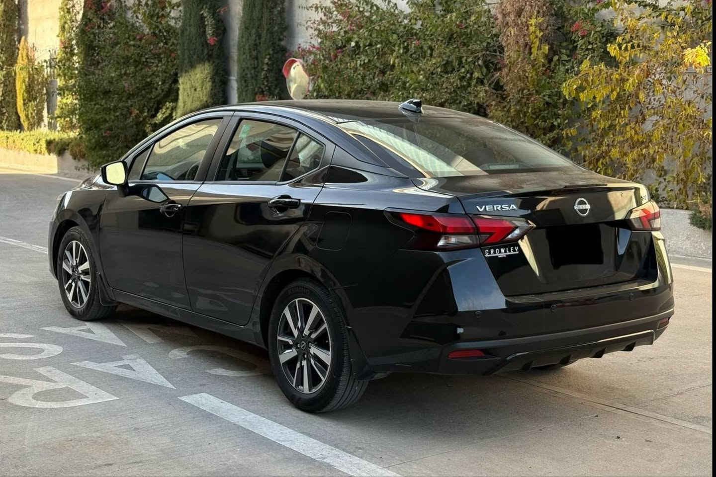 نيسان فيرسا 2024 مواسەفات SV 
تەنها 4,000 روشتووه 
تەنها بونيدى بوياخه بەبى ناووكرتن
سەیارەکە ماشاءالله زور تازە و جوانه
سيتى راديتر بيلاديه هيچ نوقسانى نيه
ژماره كاتيه دوو مانكى لەکەلە بو رەقم

سـعـر : لە کۆمێنت داوابکە ڕاستەوخۆ بۆت دێت 📥 

گێر و مەكينه و بەرد و رادار بە شەرت
هیچ کێشەیەکی تێدا نییە 

ژمارەی خاوەنەکەی 
واتساب : ***********
