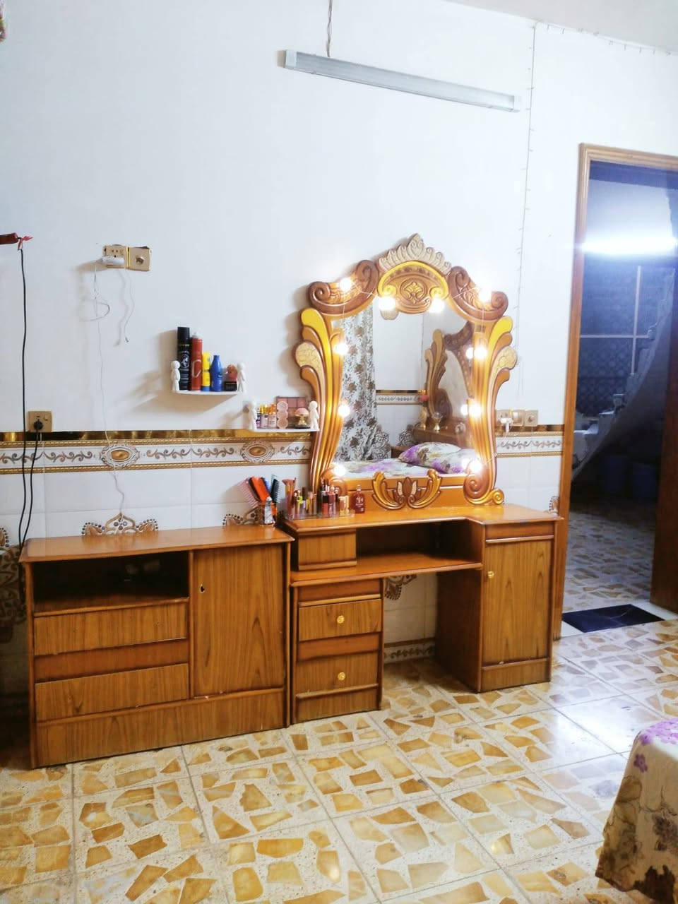 غرفه نوم سعرها 450 وبيه مجال


**إذا كنت صاحب هذا الإعلان وتريد حذفه لأي سبب، رجاءا أرسل رسالة إلى الدعم الفني**