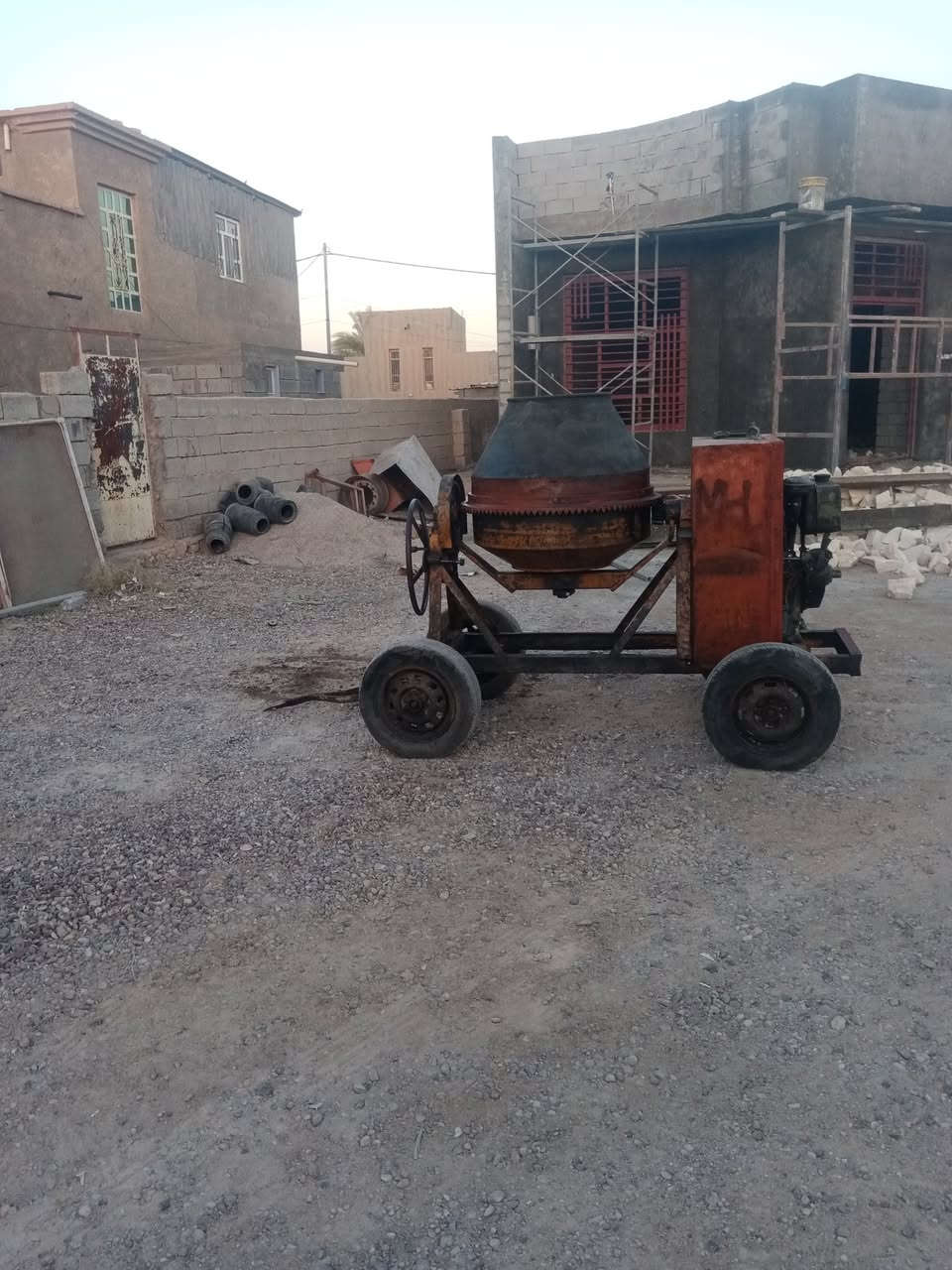 خباطه للبيع حنه بشير مكفوله من كلشي كدر مكفول محرك مكفول السعر (مليون ٢٥٠)السكن الرمادي التواصل ع هاذه الرقم ***********
