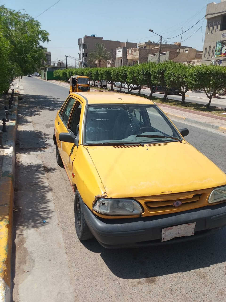 السلام عليكم سايبه موديل 12 رقم احمر بدون تحويل سنويه عظم عاج وراق الهيه بيه سياره جاهزه من كلشي وخير من الله كبل الشارع وين ما يعجبك روح بيه السعر بل 8وبيه مجال بسيط سعر دراجه صاحبه الله شاهد خوش ولد بس المشكله راح رقمه مني *********** مكان السياره بغداد الحريه وتساب ***********
