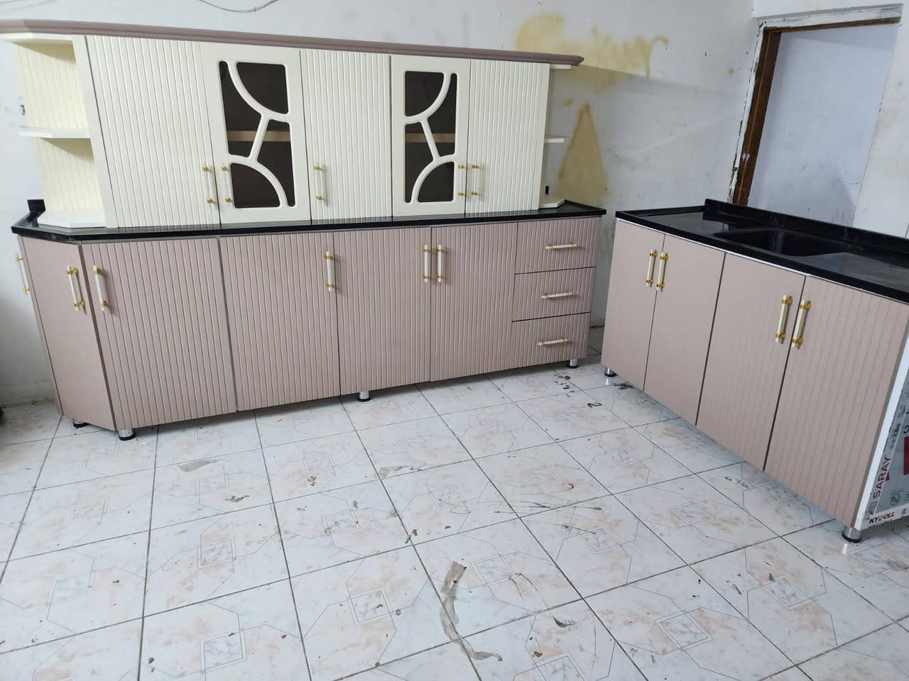 مطابخ الامير  تفصال تزكام  
قياس مترين و 60 ارضي وملحق
وسنك متر ونص. كامل مرمر
عنوان اربيل نقل حد بغداد علينا 
يتوفر نقل باقي محافضات 
للستفسار ع خاص او تساب ***********
