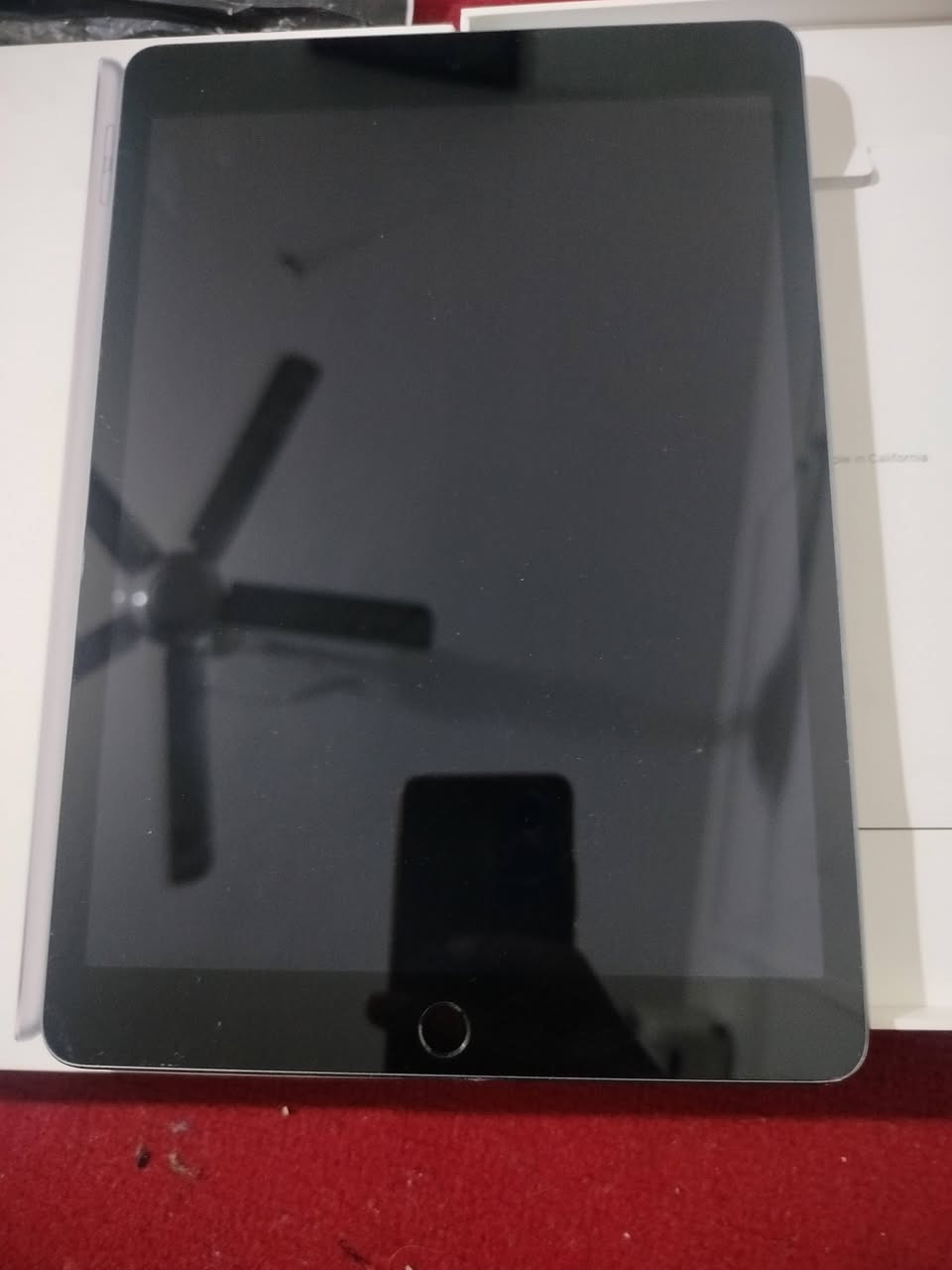 ايباد 9 نظافته 90 بالميه ولايوجد ضرر ولا مفتوح وسعره 260 مكان بغداد الشعب والتواصل  على هذا الرقم ***********
