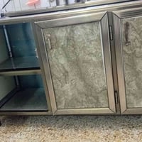 كاونتر نظيف للبيع مكاني بغداد بلديات شراي يجي خاص 07778006388