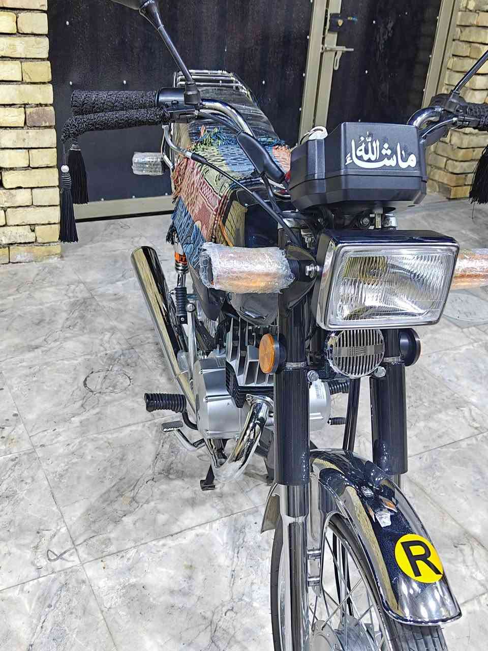 سلام عليكم سازوكي x100 لبيع دراجه كفاله عامه صارلها 
شهر من مشدوده مكفوله من شخط سعر خاص مكاني انوار صدر رقم ***********
