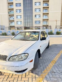 نيسان مكزما مزاد وزاره الداخليه نظيفه وكامله وجاهزه للترقيم مباشرتا تر...